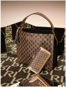الرمز الترويجي RIVERISLAND.com